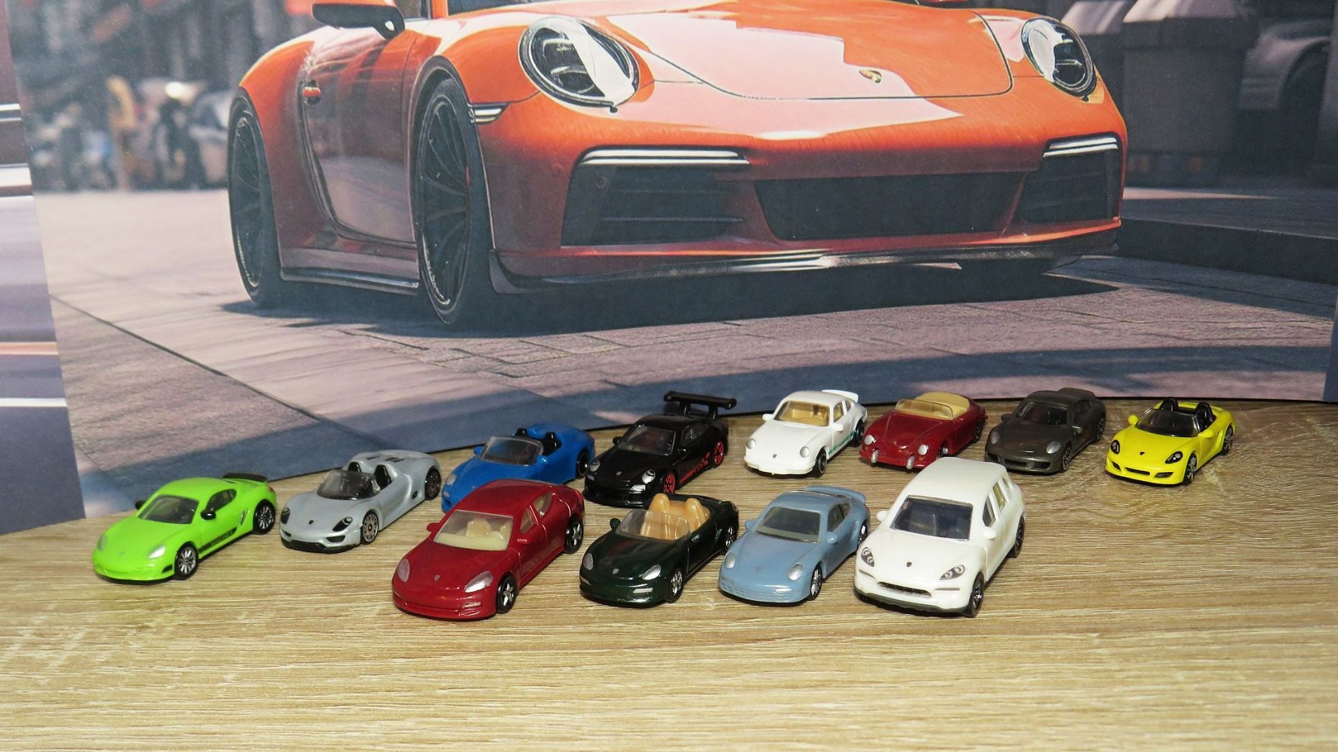 Kinder Сюрпризу - Порше - Porsche 1+2+3