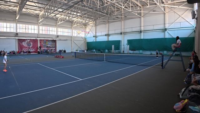 Турнир в Новороссийске по большому теннису (зеленый мяч) 2 игра