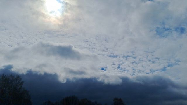 Небодождь моросит