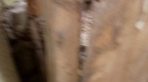 я на заброшеной деревне! Заброшенные дома, заходим в них.