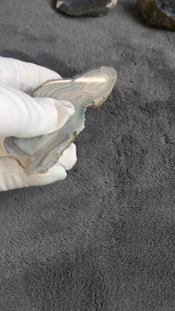 Взялся за работу полирнуть кучу агатов.