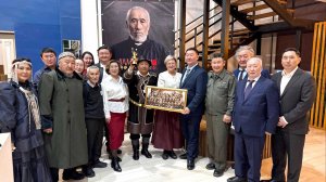 Первый Слет потомков купцов-меценатов Якутии: посвящается памяти купца Н.О. Кривошапкину