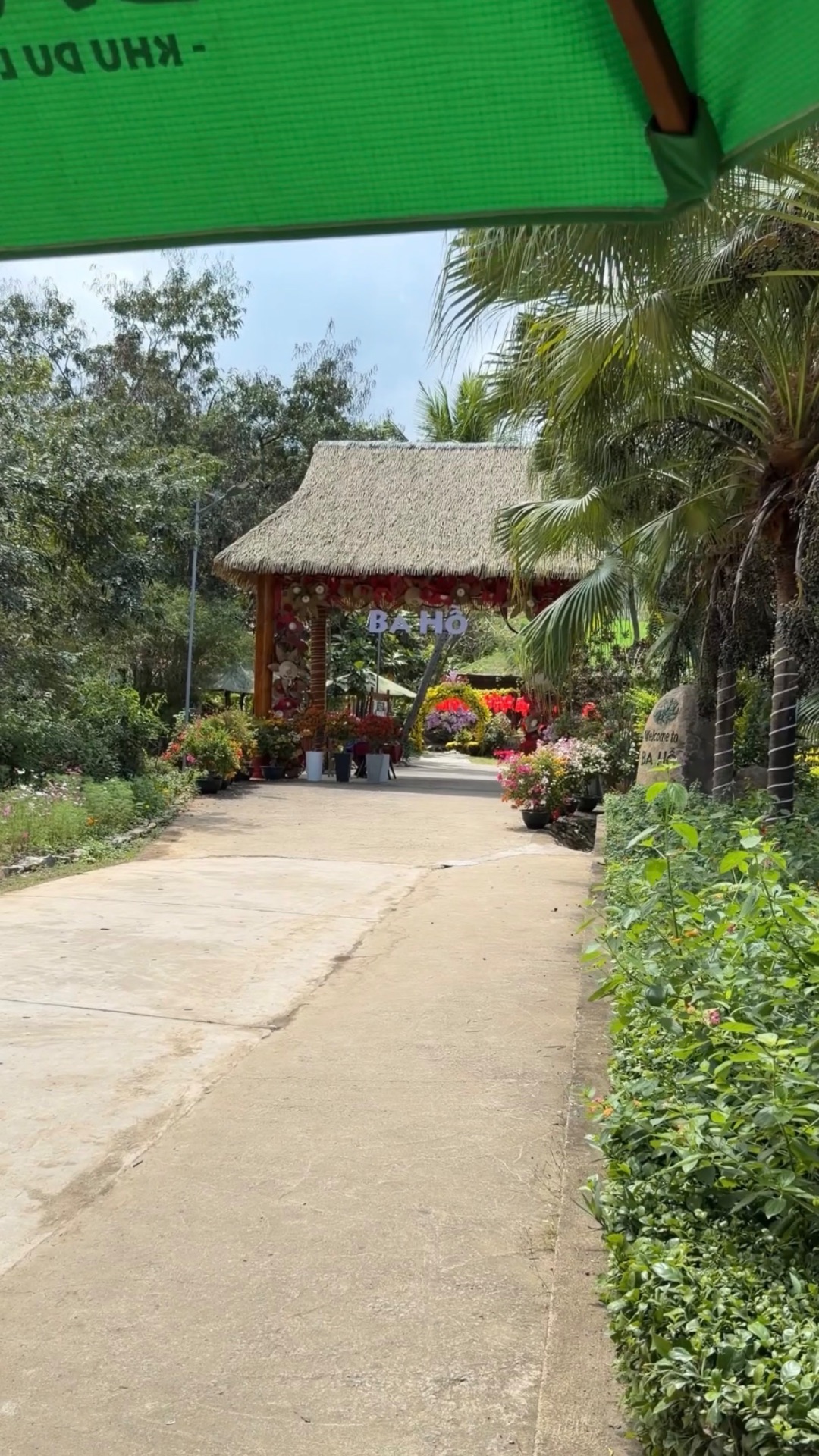 Водопады Ба Хо Нячанг Вьетнам