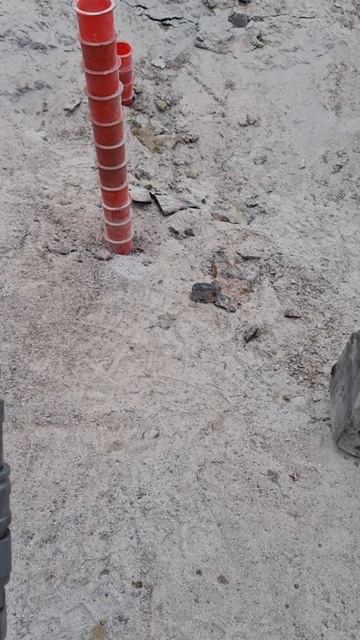 Как разрушают валуны на строительных объектах.
8(921)420-05-05