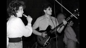 группа ДИСКОБАР Летний Дискобар Настоящая певица Люба Гусева Слова и музыка Сергея Туманова