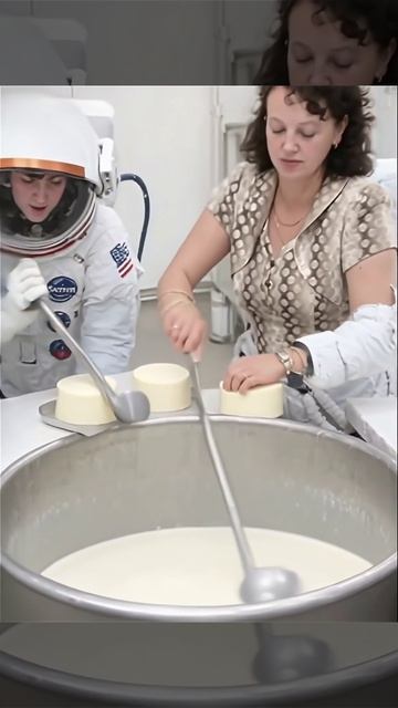 На Сатурне учит на иностранном языке