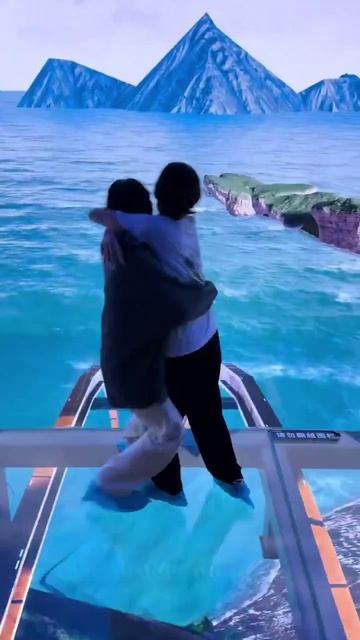 Животный инстинкт против безупречной цифровой проекции