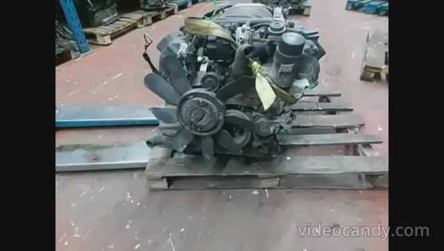 Двигатель Mercedes-Benz 4.3 И 113942