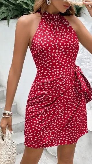 Платье для пляжа.