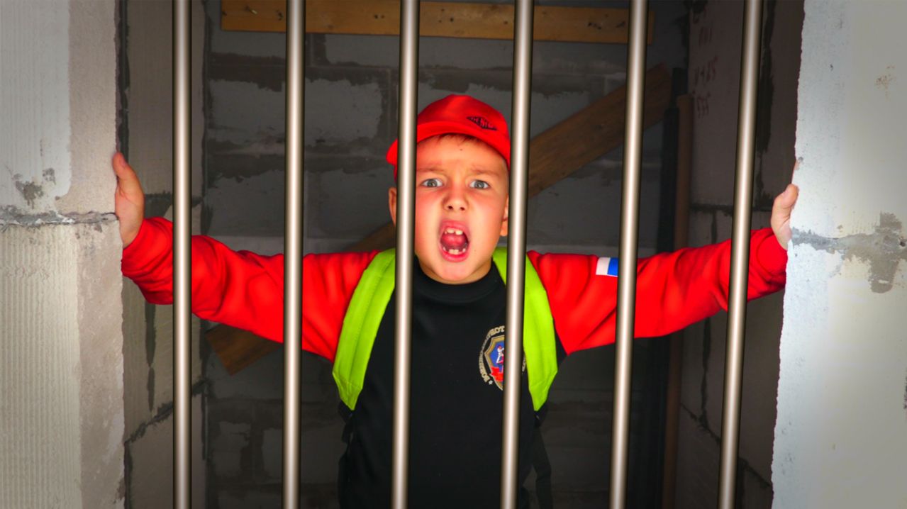 ПОБЕГ ИЗ ТЮРЬМЫ! МУЛЬТИК ПРО ХЕЛПИКА! РОМА И ХЕЛПИК 167 СЕРИЯ