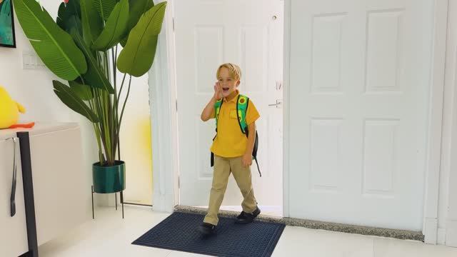 Дети одни дома