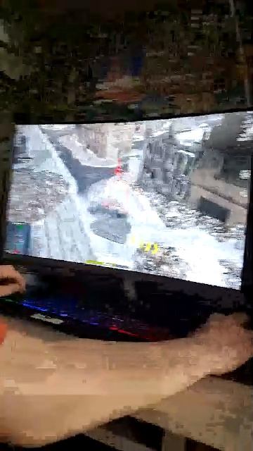 колаба с Tank Man