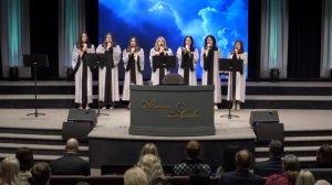 Оставив небес красоту