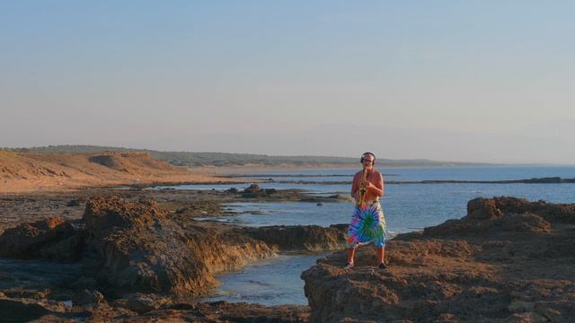 Песня Мадонны на саксофоне от саксофонист Syntheticsasx - Frozen - Красивые пейзажи Северного Кипра