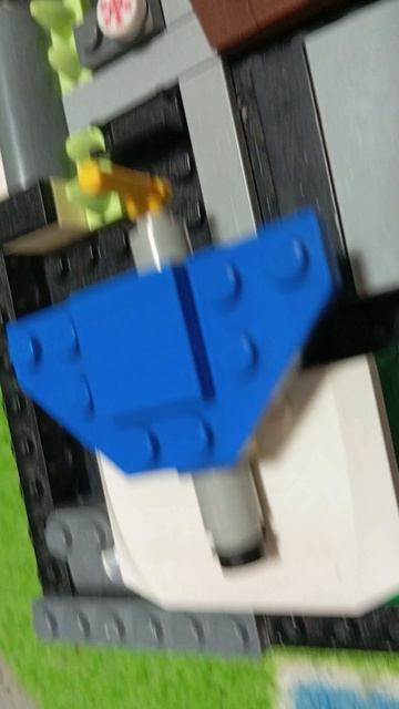 город и армия из лего