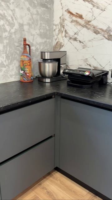 Кухонный гарнитур от мебели Елена