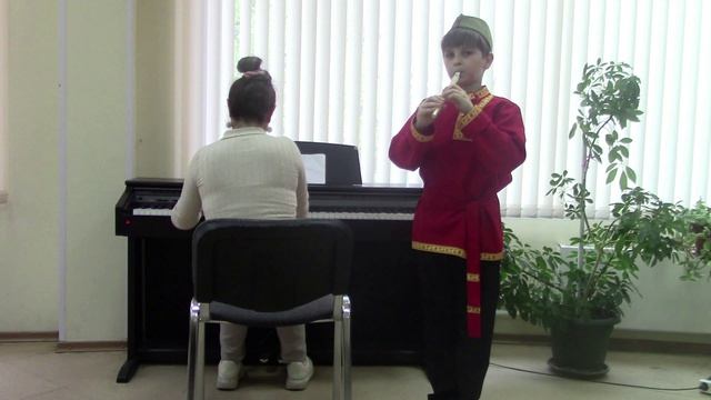 ГБОУ Школа 630 Солист Ансамбля Черных А. Попурри 