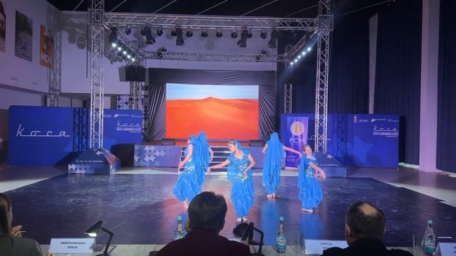 Горячий Восток!