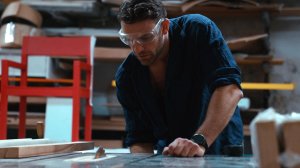 Почему мы творим ?