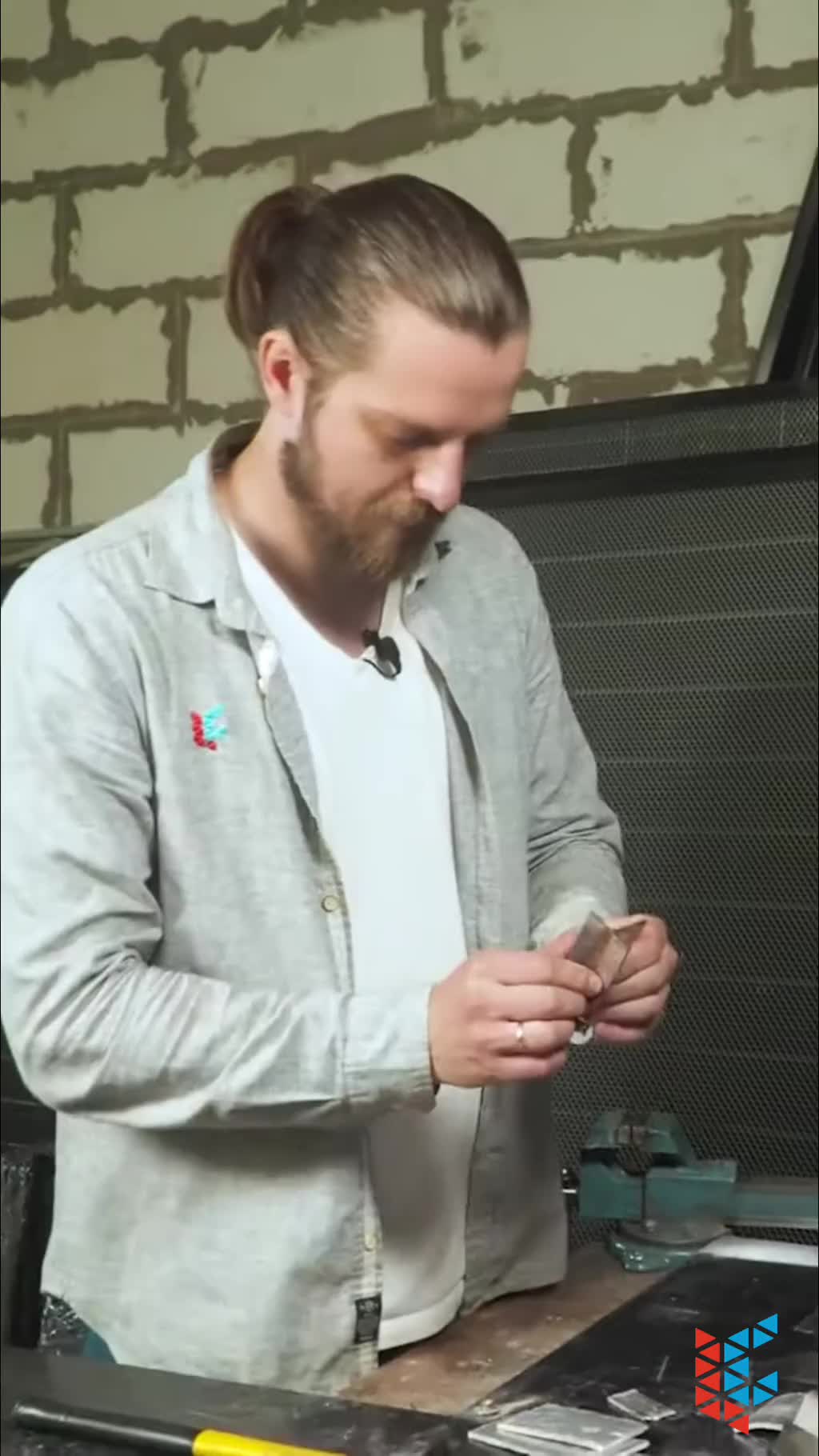 Тавровое соединение зеркальной нержавейки 3 мм — тест на прочность