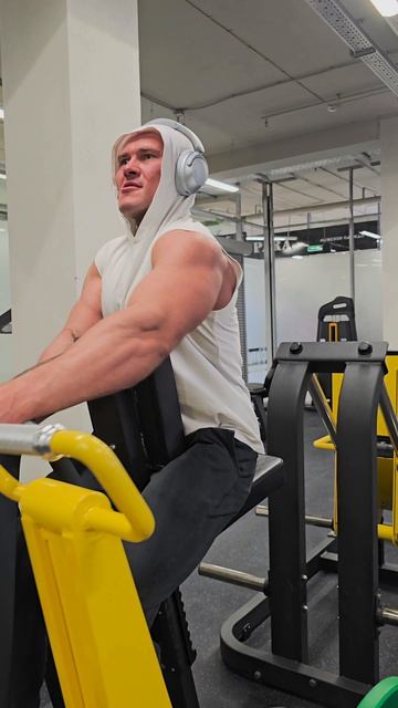 Упражнение от боли в спине