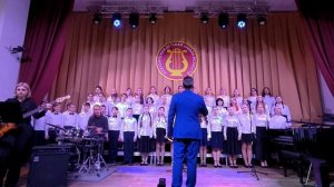 22.2. Муз. И. Дунаевского, сл. В. Лебедева-Кумача - «Песня о Родине». Исп. св. хор старших классов