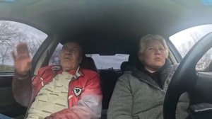 Наталья Губарева. ВЕЗЁМ ПАПУ НА МАРШРУТКУ...