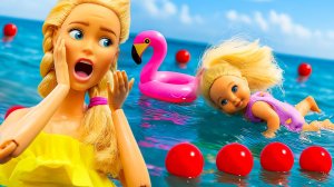 Барби и Штеффи на пляже — спасение и правила безопасности 🏖️👩👧🌊
