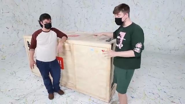 САМАЯ ДОРОГАЯ КОРОБКА С СЮРПРИЗОМ MRBEAST МИСТЕРБИСТ НА РУССКОМ мистер бист