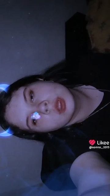 Меня больше в МАКСЕ подвал поэта #липсинги #активный