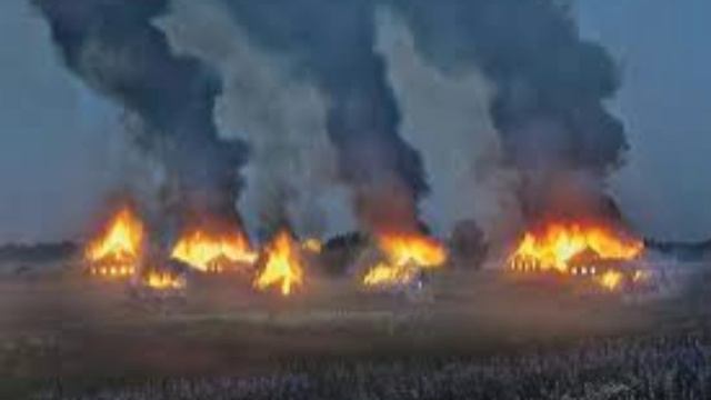 В Малайзии огонь уничтожил целую деревню