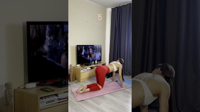 Тренируемся под любимый сериал) всего 3 минуты