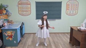 Маковецкая София Романовна, 8 лет, академический вокал. «Ангел» А. Столяр