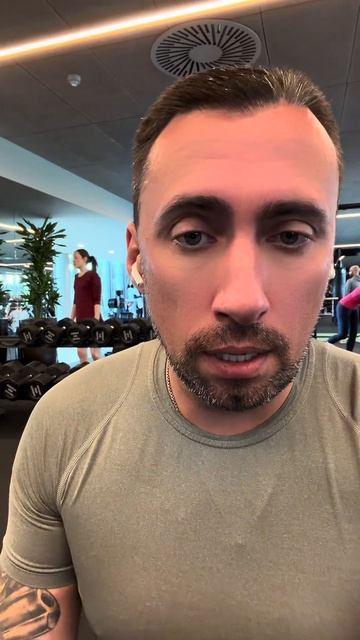 ТАКОГО В ЖИВУЮ Я ЕЩЕ НЕ ВИДЕЛ. ШО СЛУЧИЛОСЬ С ЭТИМ МИРОМ ?