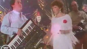 ВИА Ачакчак.мы никогда не перестанем любить эту землю.