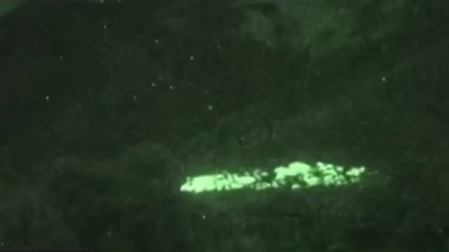 НЛО В Пустыне Использует Маскировку