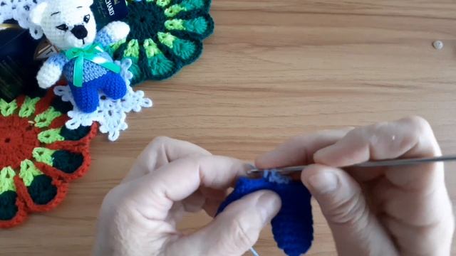 Вязание игрушек.Мишутка крючком.ч.1.Ручки и тело.