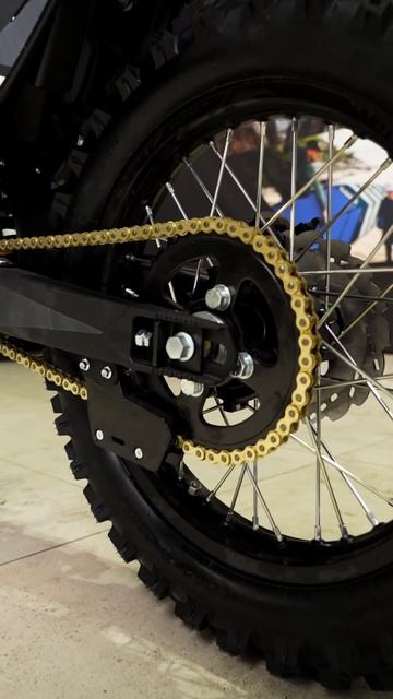 GLADIATOR C3 CB300 — полноразмерный мотоцикл с мощным двигателем 271 см³