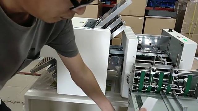 Фальцовщик Vektor Gar03-4 + Gar03 A3K Cross Knife + L Stacker (комплект)