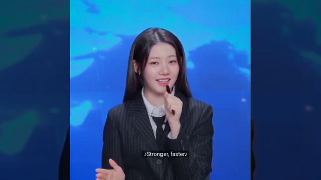 Вот вам видео с Ророй 🥰
(я щас ВПР буду писать 😭)