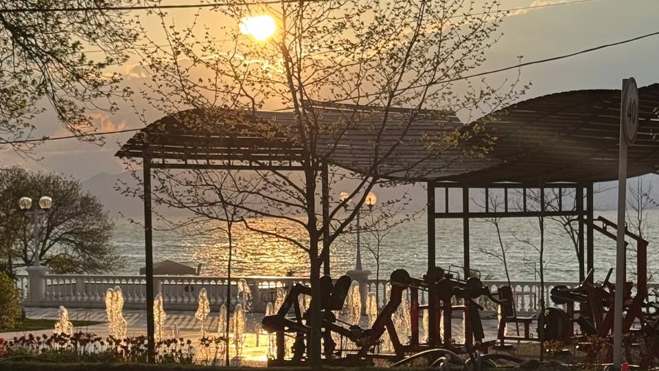 Кабардинка ! Корабль выброшеный на мель 2018 году, теперь местная достопримечательность ! 19-04-2026