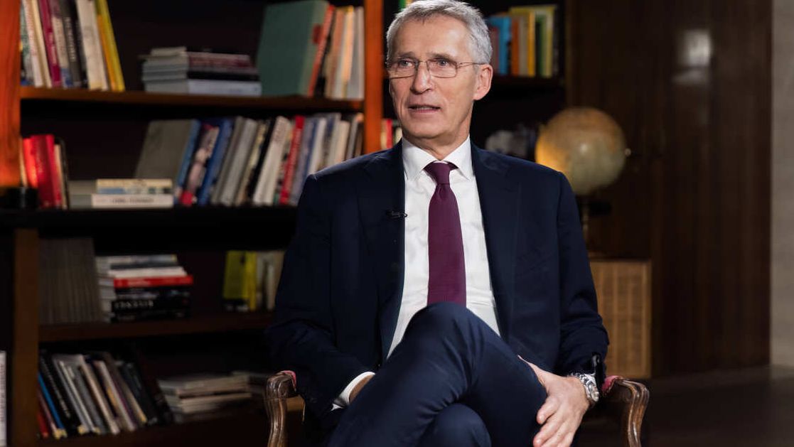 В посольстве РФ посоветовали Столтенбергу заняться экономикой Норвегии