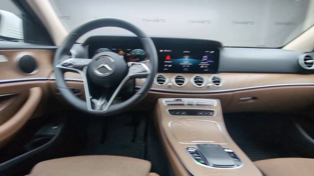 Mercedes-Benz E 220 D 4MATIC Premium FL РФ