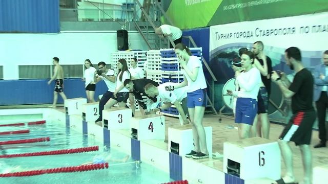 Плавание. Турнир среди любителей проводится при поддержке депутатов Ставропольской городской Думы.