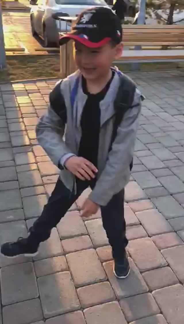 Внуки мои. Детство. Ернур.   #путешествие #круиз #семья #саяхат #демалыс #отдых #отпуск