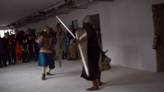 Бой на мечах