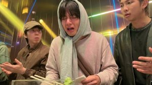 Шок! Вот что случилось с Ви из BTS после того, как он съел японское васаби!