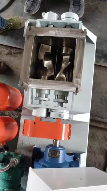 Смеситель жевательной смеси Ч.1