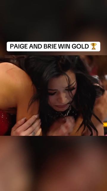 PAIGE AND BRIE BELLA ARE YOUR NEW WOMEN’S TAG TEAM CHAMPIONS  #WrestleMania #WWEonNetflix #WWE