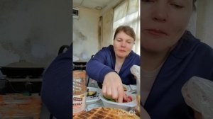 Вкусный мукбанг на даче😋